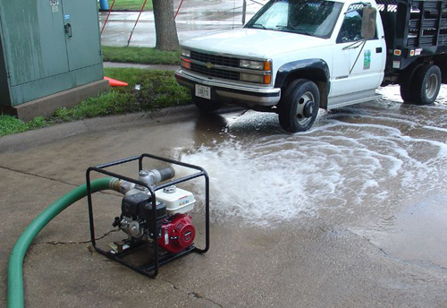 Applying Sealer coat to basement foundations