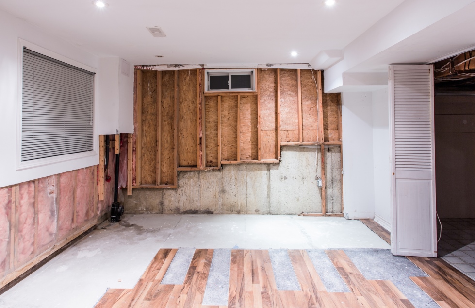 Removing Damaged Hardwood floor
